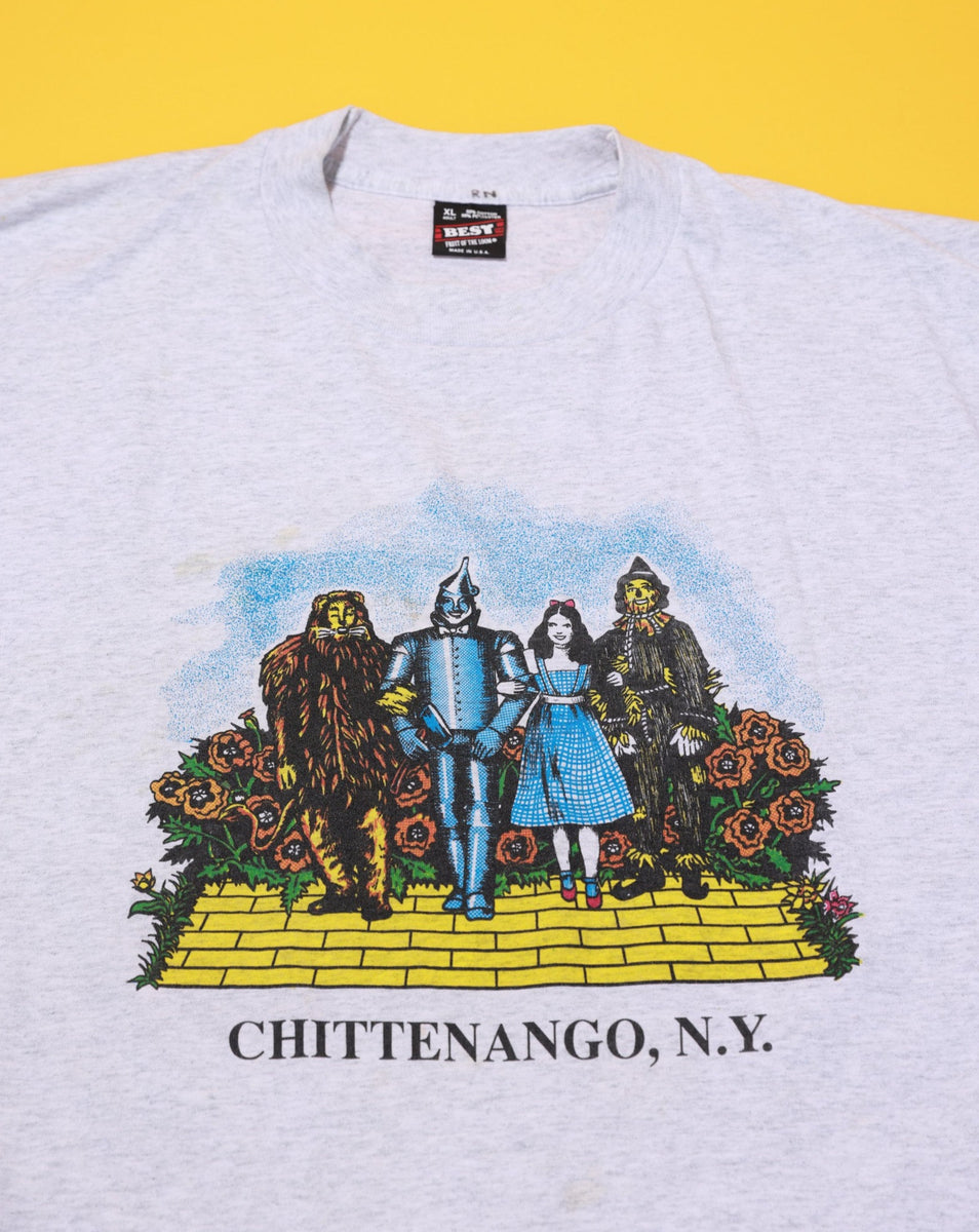 Wizard Candy Road Brick Retro Yellow NY 90s – Oz World of Vintage Chittenango T-shirt