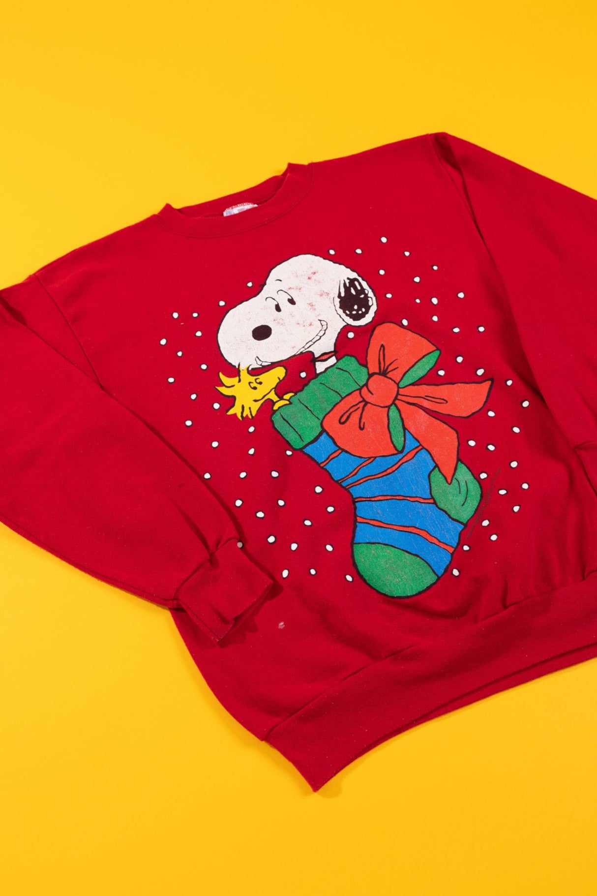 Vintage 80s Peanuts Snoopy Christmas Crewneck Sweater