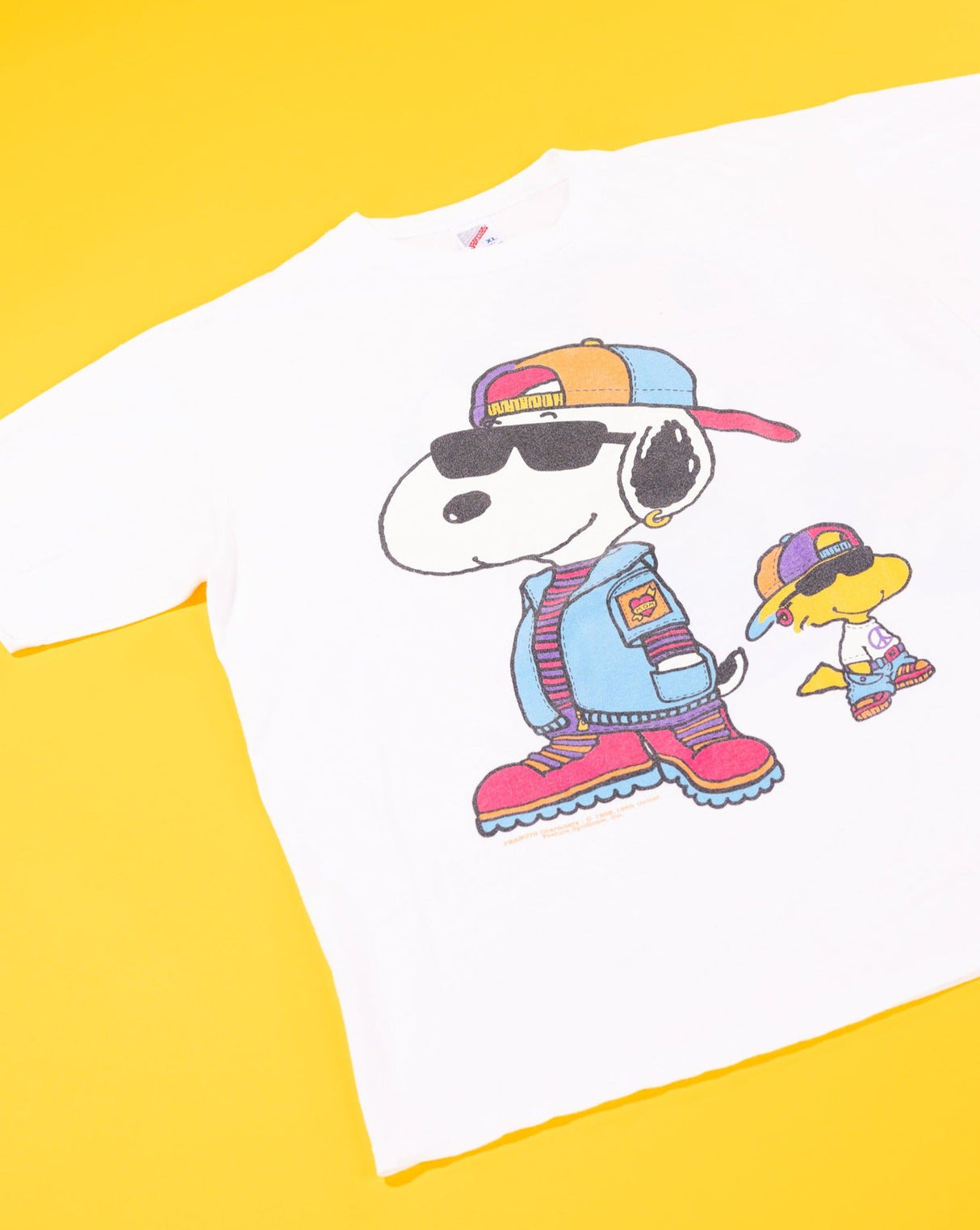 Vintage 90s Snoopy and Woodstock Peanuts T-shirt