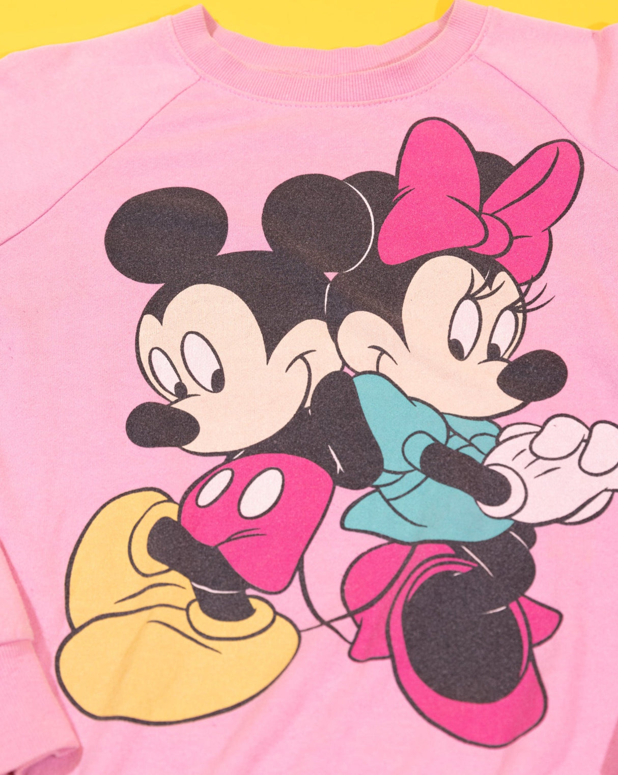 Vintage 90s Disney Mickey & Minnie Mouse Crewneck Sweater