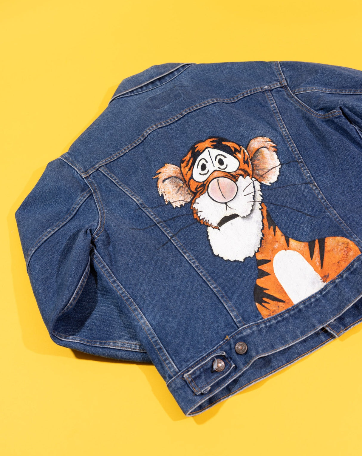 Vintage 80s Levis Strauss & Co Hand Painted Tigger Denim Jacket