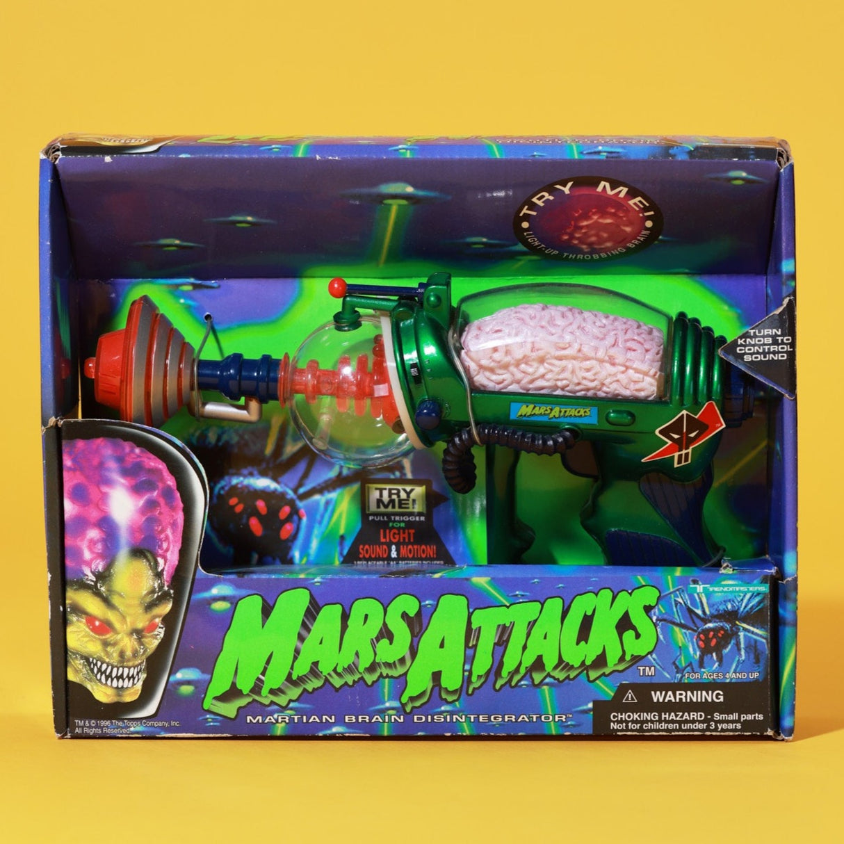 Vintage 1996 Mars Attacks Martian Brain Disintegrator Gun